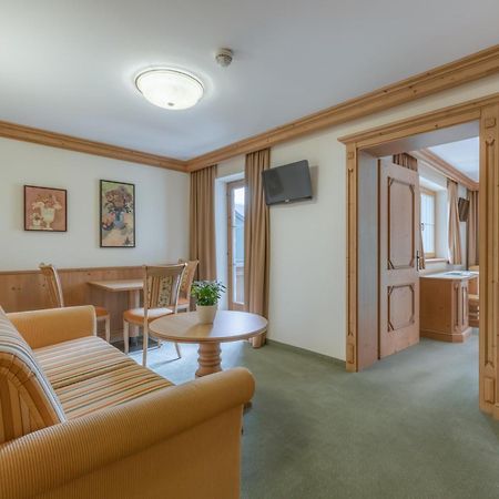 Kerschdorfer - Wohlfuehlhotel Garni - Adults Only Kaltenbach Eksteriør bilde