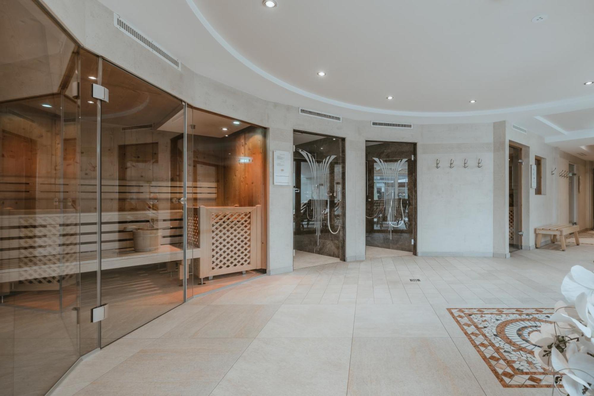 Kerschdorfer - Wohlfuehlhotel Garni - Adults Only Kaltenbach Eksteriør bilde