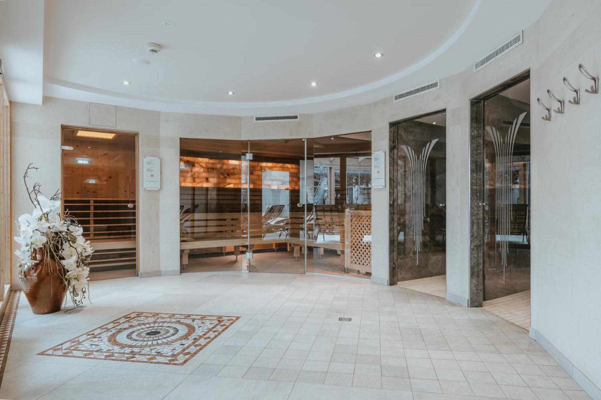 Kerschdorfer - Wohlfuehlhotel Garni - Adults Only Kaltenbach Eksteriør bilde