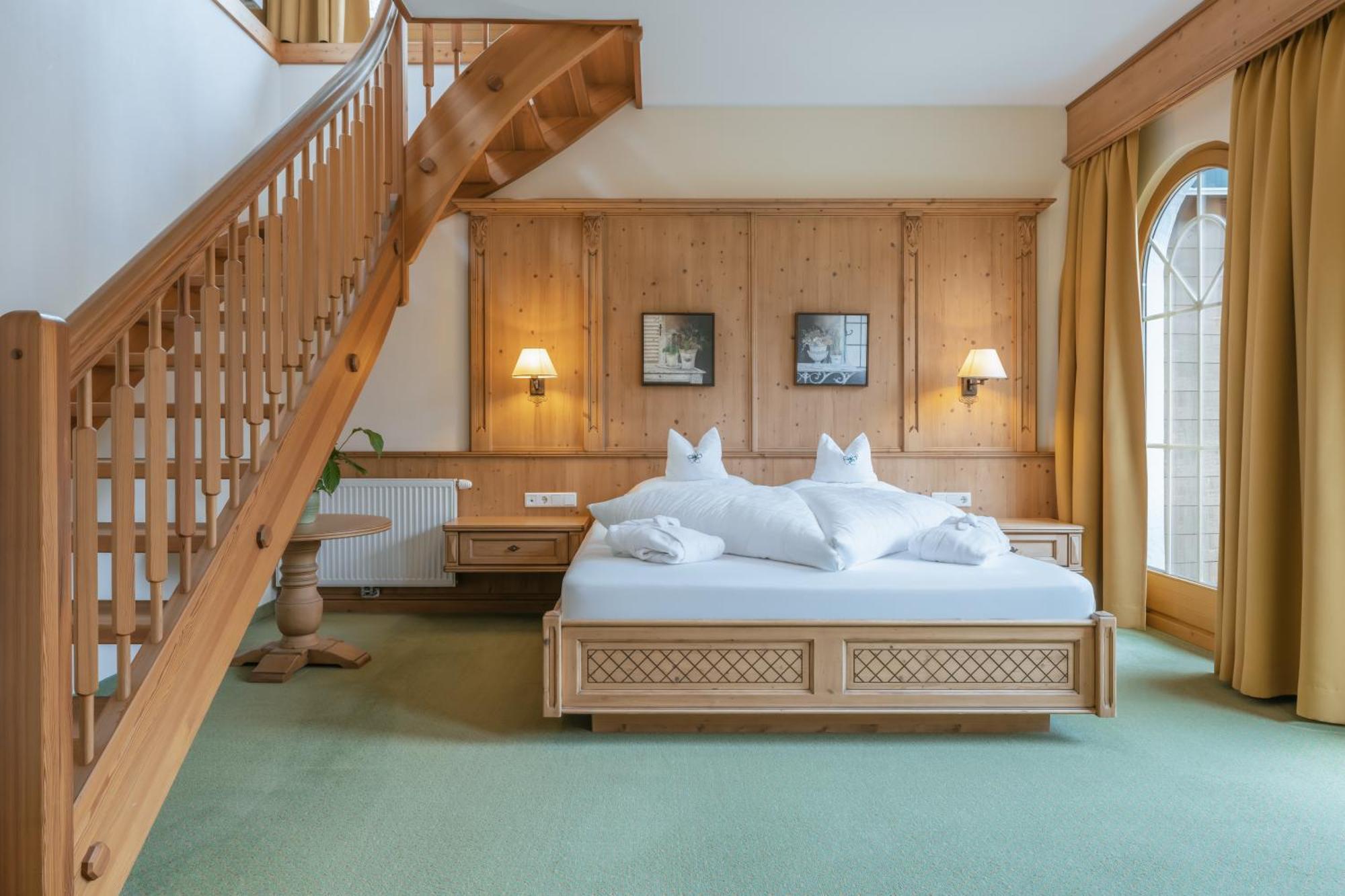 Kerschdorfer - Wohlfuehlhotel Garni - Adults Only Kaltenbach Eksteriør bilde
