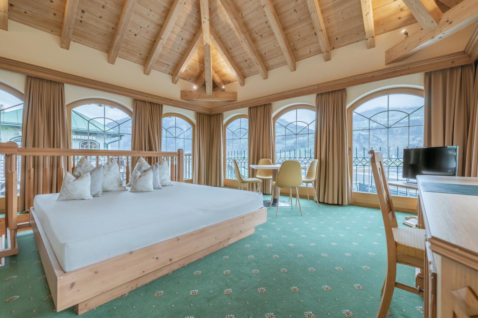 Kerschdorfer - Wohlfuehlhotel Garni - Adults Only Kaltenbach Eksteriør bilde