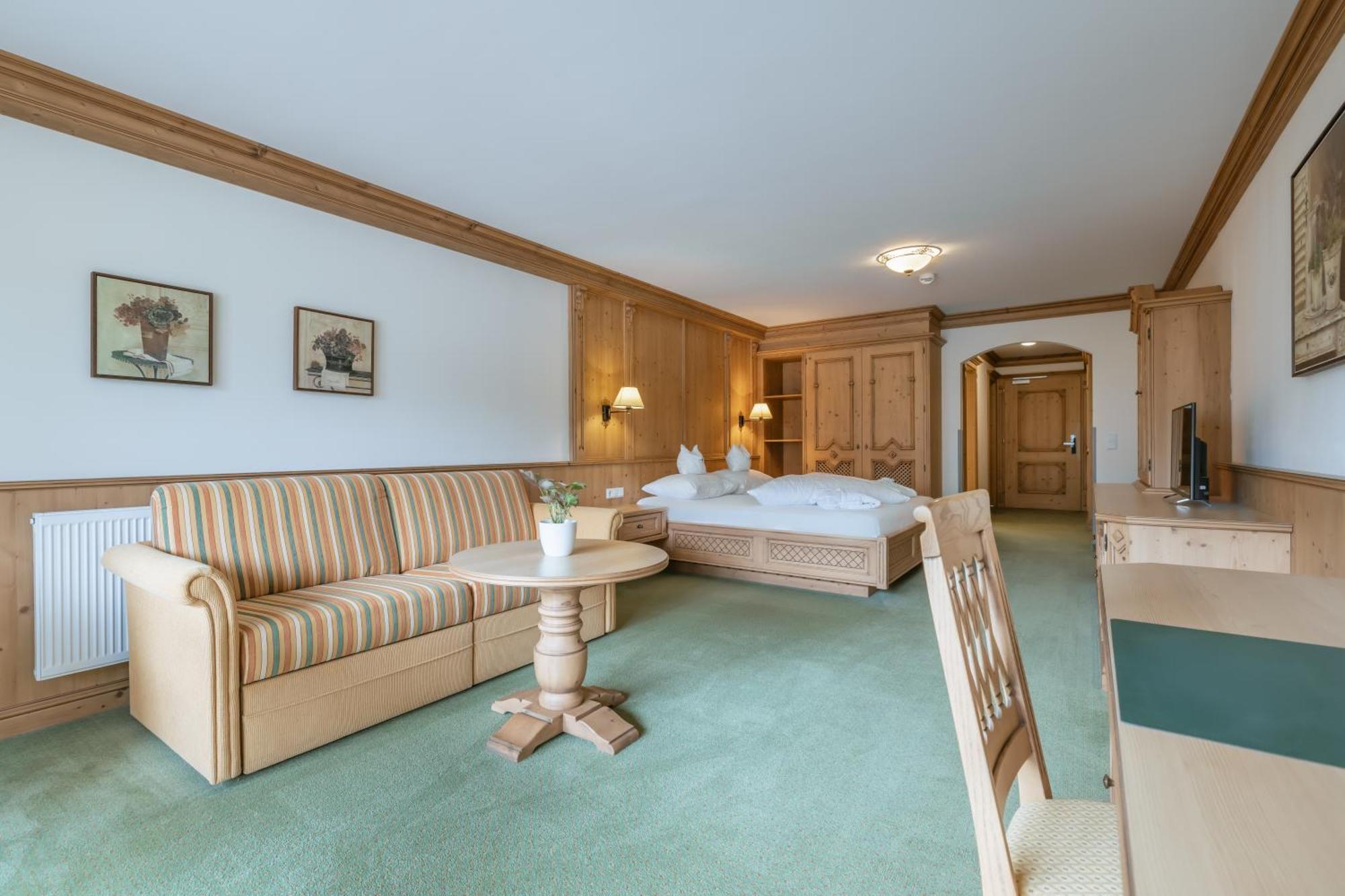 Kerschdorfer - Wohlfuehlhotel Garni - Adults Only Kaltenbach Eksteriør bilde