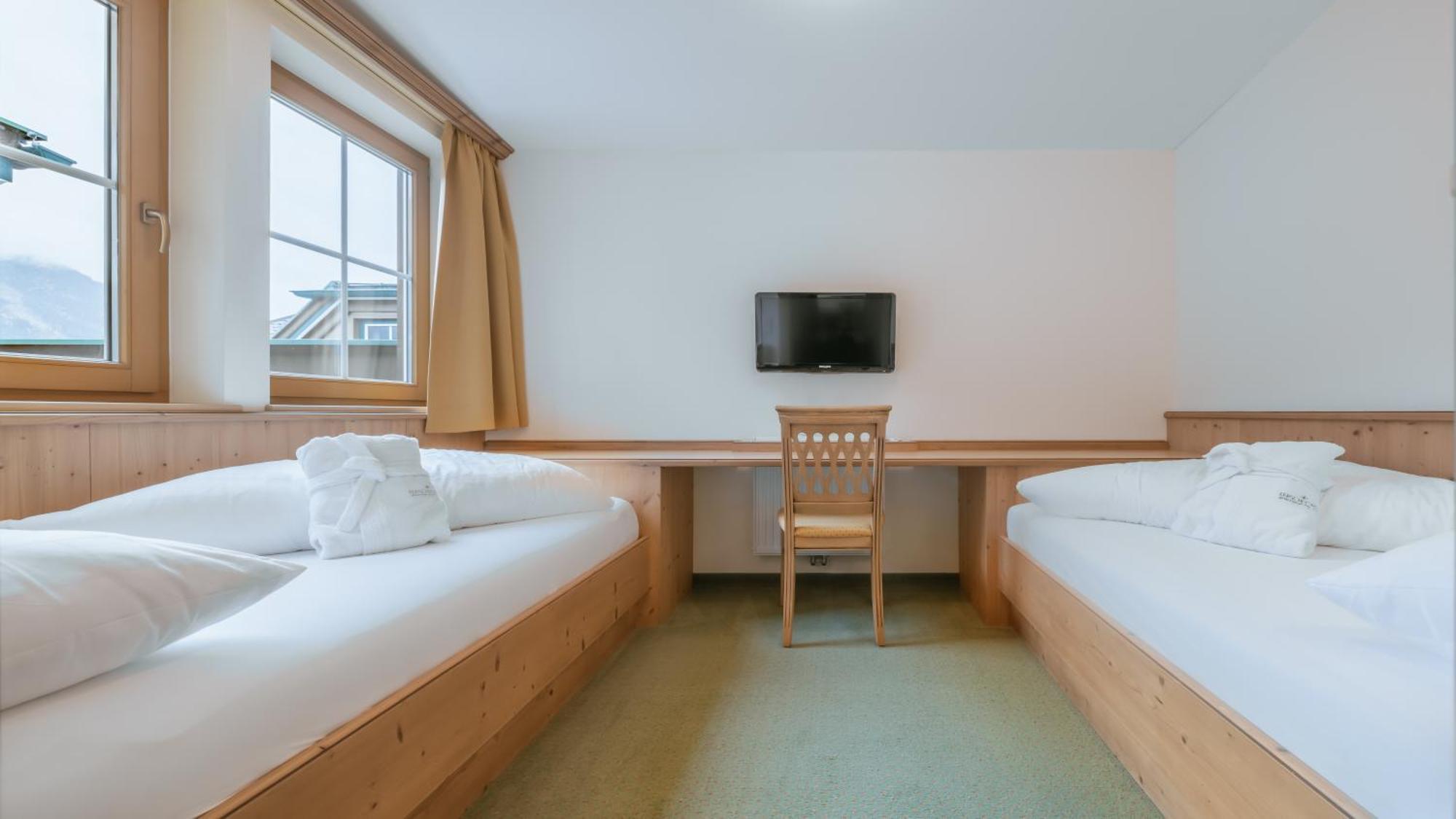 Kerschdorfer - Wohlfuehlhotel Garni - Adults Only Kaltenbach Eksteriør bilde